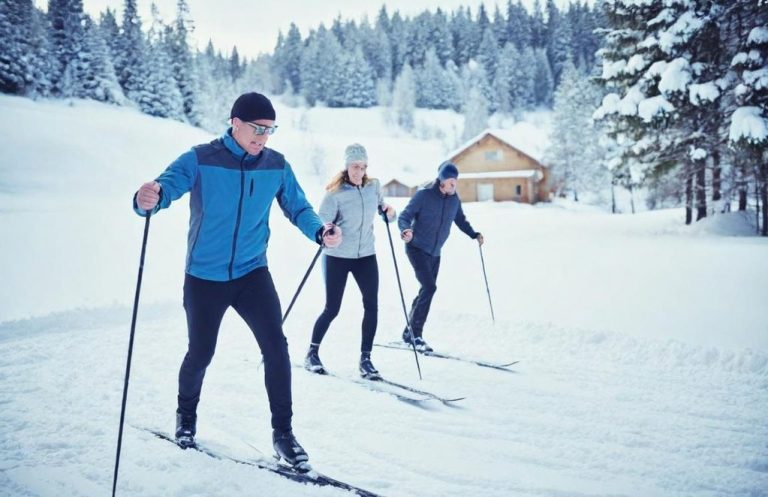 Skilangläufer im Loipenpark Rhön